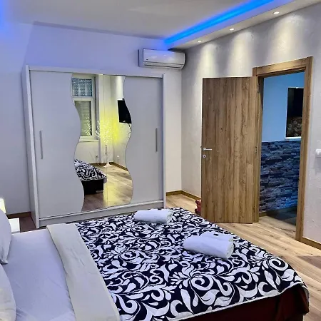 Apartamento Hugo Bianca Lux *