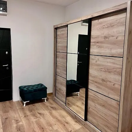 Hugo Bianca Lux アパート ベオグラード